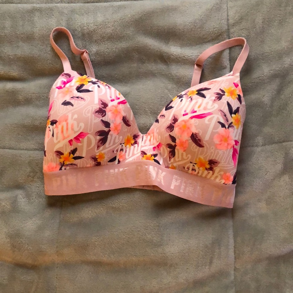 Wireless VS PINK Bra